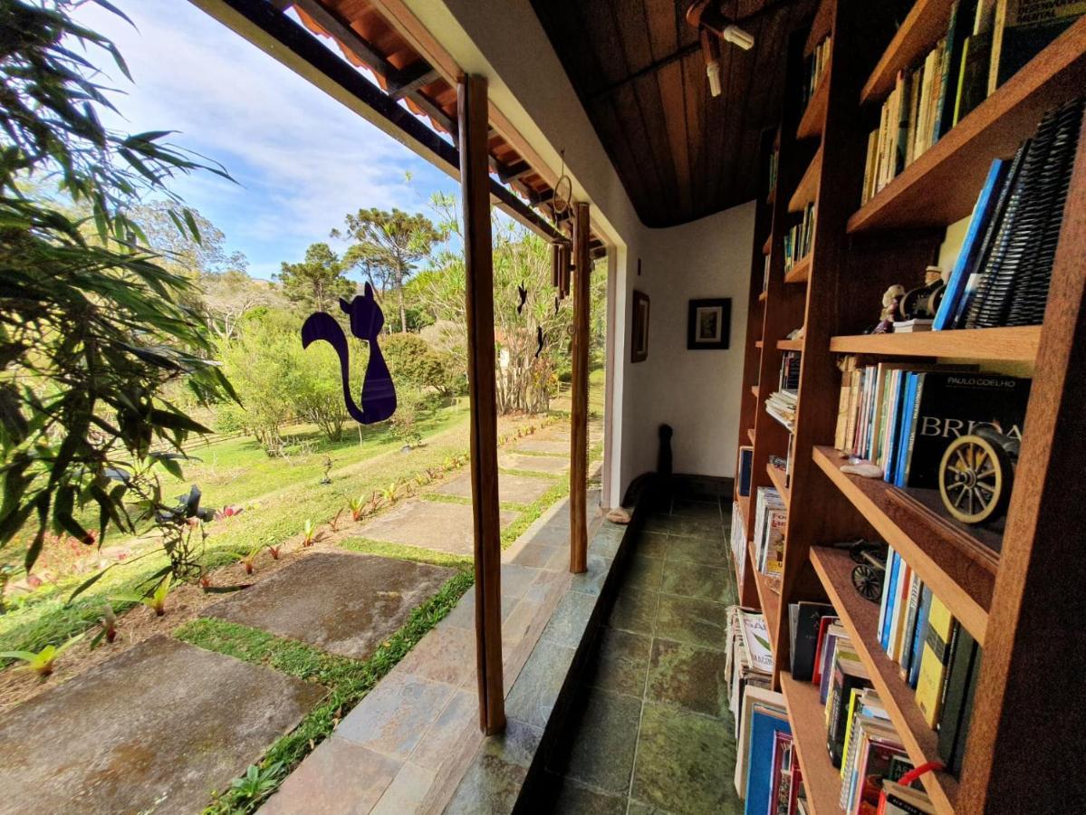 Sitio Araxa - 82 Anos De Historia - Suite Confortavel Em Meio A Floresta Паті-ду-Алферіс Екстер'єр фото